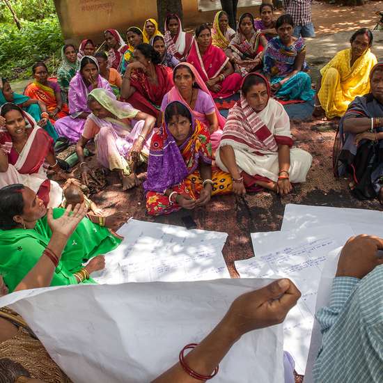 Frauengruppe der Women's Federation in Jharkand, Indien