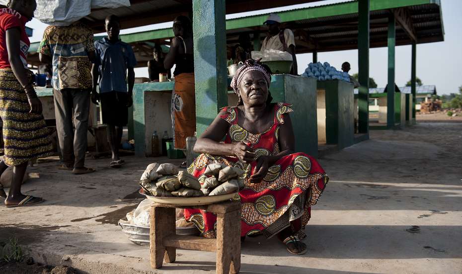 Zentralafrikanische Republik Central African Republic, Ngoulekpa und Boussamoa: Marktplatze, market