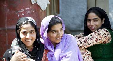 For a long time, women in Kashmir had no rights. Thanks to self-help groups and literacy programmes they are now gaining confidence.